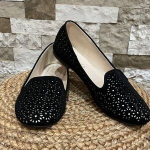 RESTRICTED Black & Silver Women's Flats Sz 7 1/2